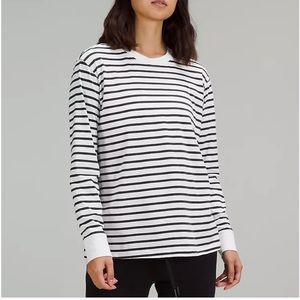 J.Crew striped long-sleeved navy tee | brand new with Tags - size M